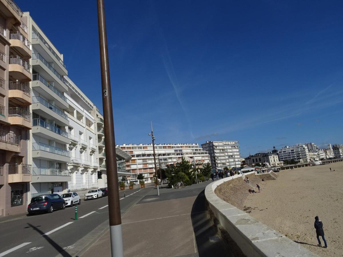 Appartement T2 Face Plage Avec Balcon, Cuisine Equipee Et Tv - Fr-1-92-908 Les Sables-dʼOlonne Εξωτερικό φωτογραφία