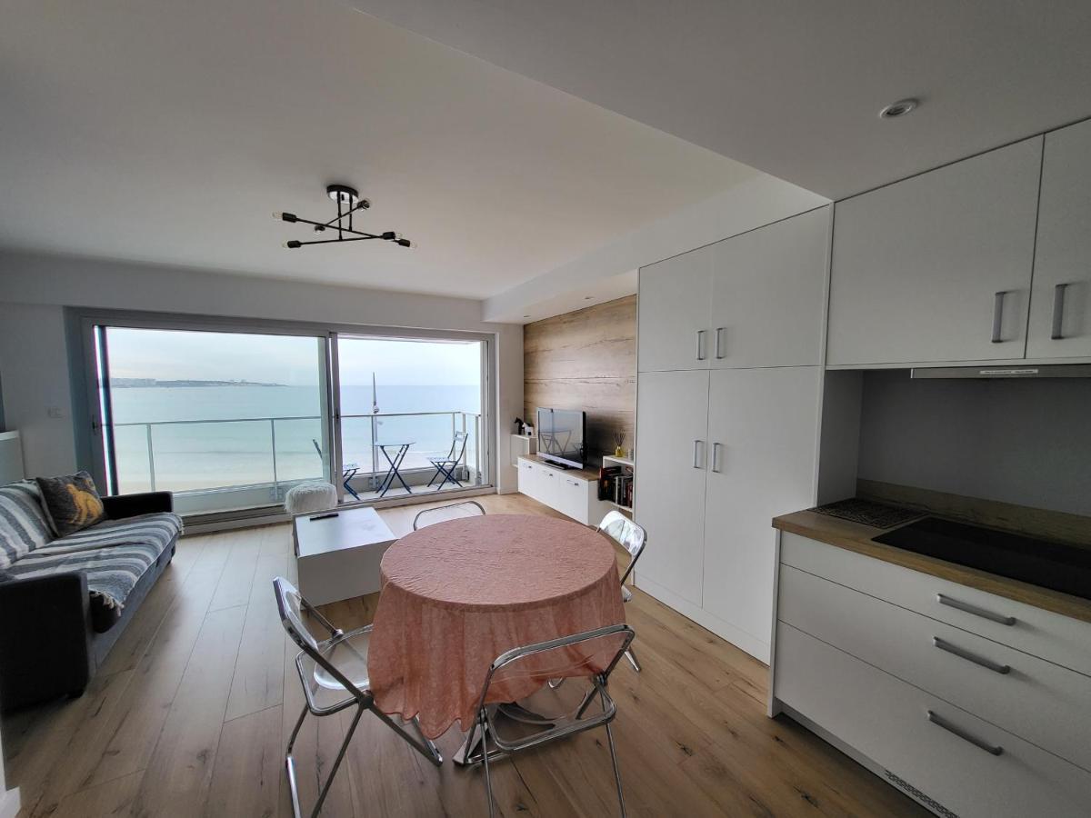 Appartement T2 Face Plage Avec Balcon, Cuisine Equipee Et Tv - Fr-1-92-908 Les Sables-dʼOlonne Εξωτερικό φωτογραφία